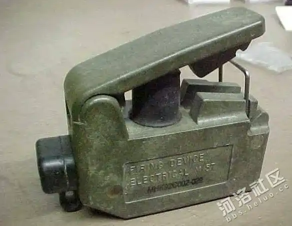 "史上最阴险地雷" 700枚钢珠把你轰成渣