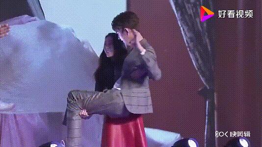 534_300gif 动态图 动图
