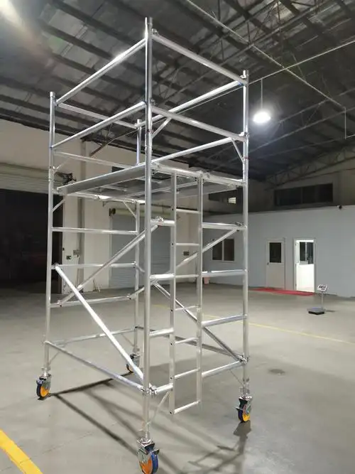 2*1.35*3.32m双宽直爬铝合金脚手架