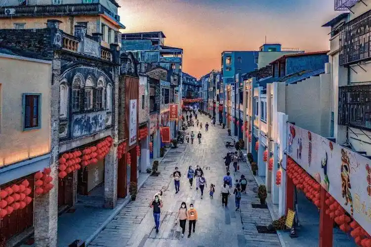 惠州水东街获得"国家级夜间文化和旅游消费集聚区"荣誉称号!