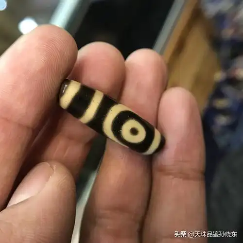 鉴定天珠有人告诉你为什么假吗?超详细讲解假珠,学会你也能鉴定