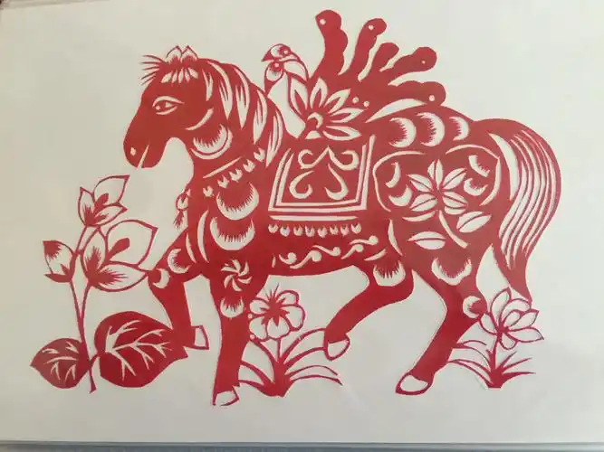 剪刀下的缤纷世界一一一刘莲英剪纸艺术作品欣赏