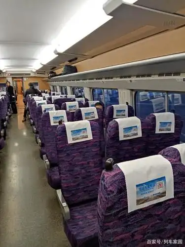 乘坐高铁如何快速找到自己的座位