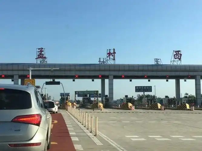 9.22下午四点左右,g2京沪高速孟村西出口.前往盐山,海兴湿地!