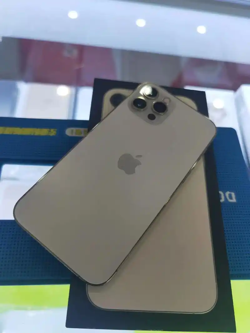 新收苹果12pro128g金色