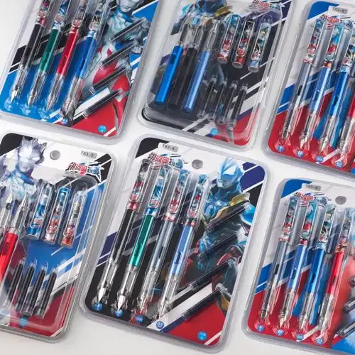 初学大尖练字礼物可替换可擦蓝色墨囊三年级钢笔 奥特曼钢笔4支装一卡