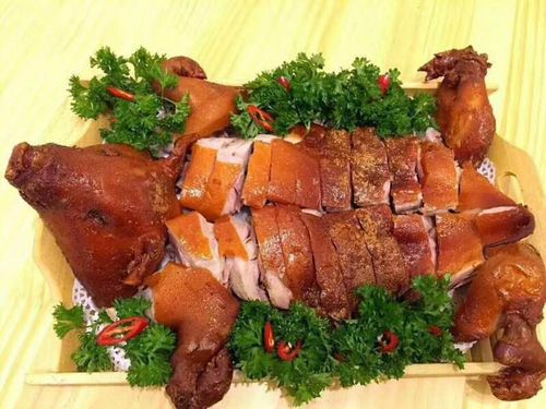 黄金脆皮乳猪乳猪乡祭拜酒席冷冻半成品生制3斤生猪肉