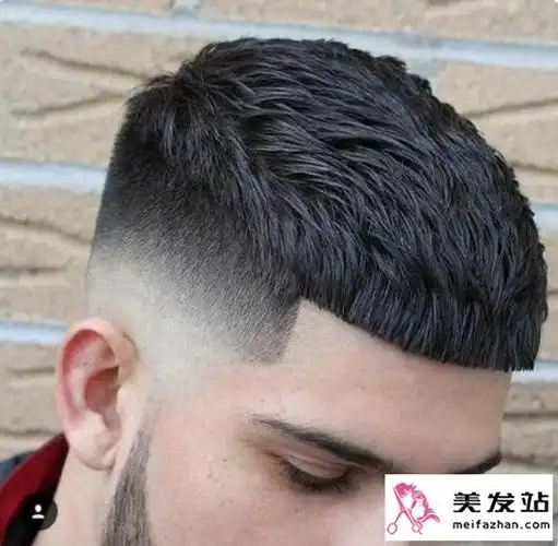 男生发型锅盖头铲两边欧美texturedcrop发型超流行
