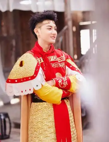 黄子韬《萌探探探案》化身齐天大圣 在线撒娇俘获众人