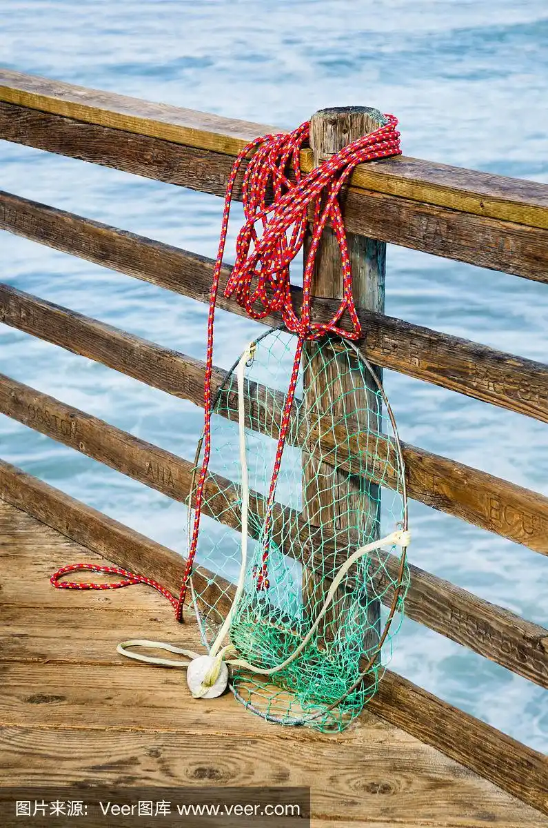 渔网,垂直画幅,水,褐色,浮标