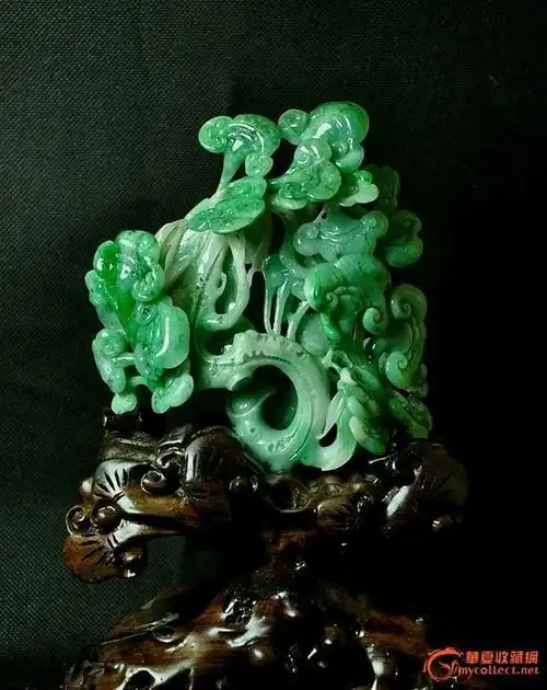 极品翡翠摆件,值得欣赏,感谢分享