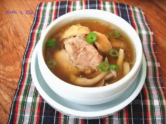 滋补汤水之-----【墨鱼干排骨汤】