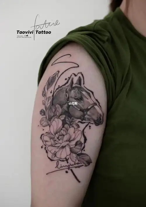 帅得很[红色心形r]#写实纹身  #宠物纹身#北京纹身  #女纹身师#马