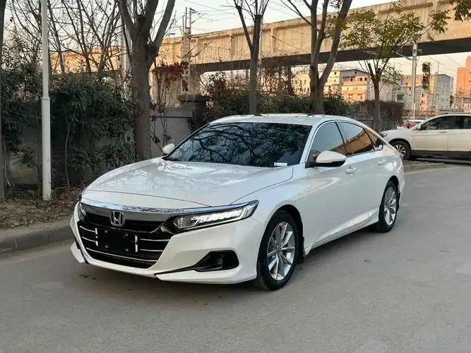 本田 雅阁  2022款 260turbo 豪华版图片
