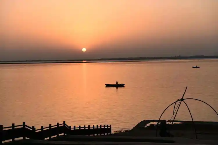 如果你拍了洞庭湖的落日与晚风就来参赛吧