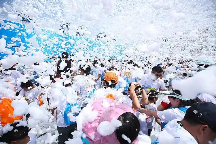 2018朔睿彩虹泡泡跑毕业典礼-在线订票-互动吧