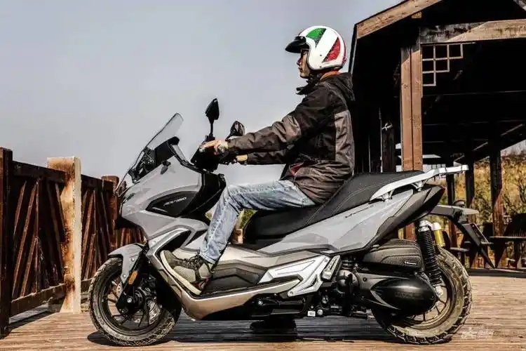 国产硬核拉力踏板大阳v锐adv350测评