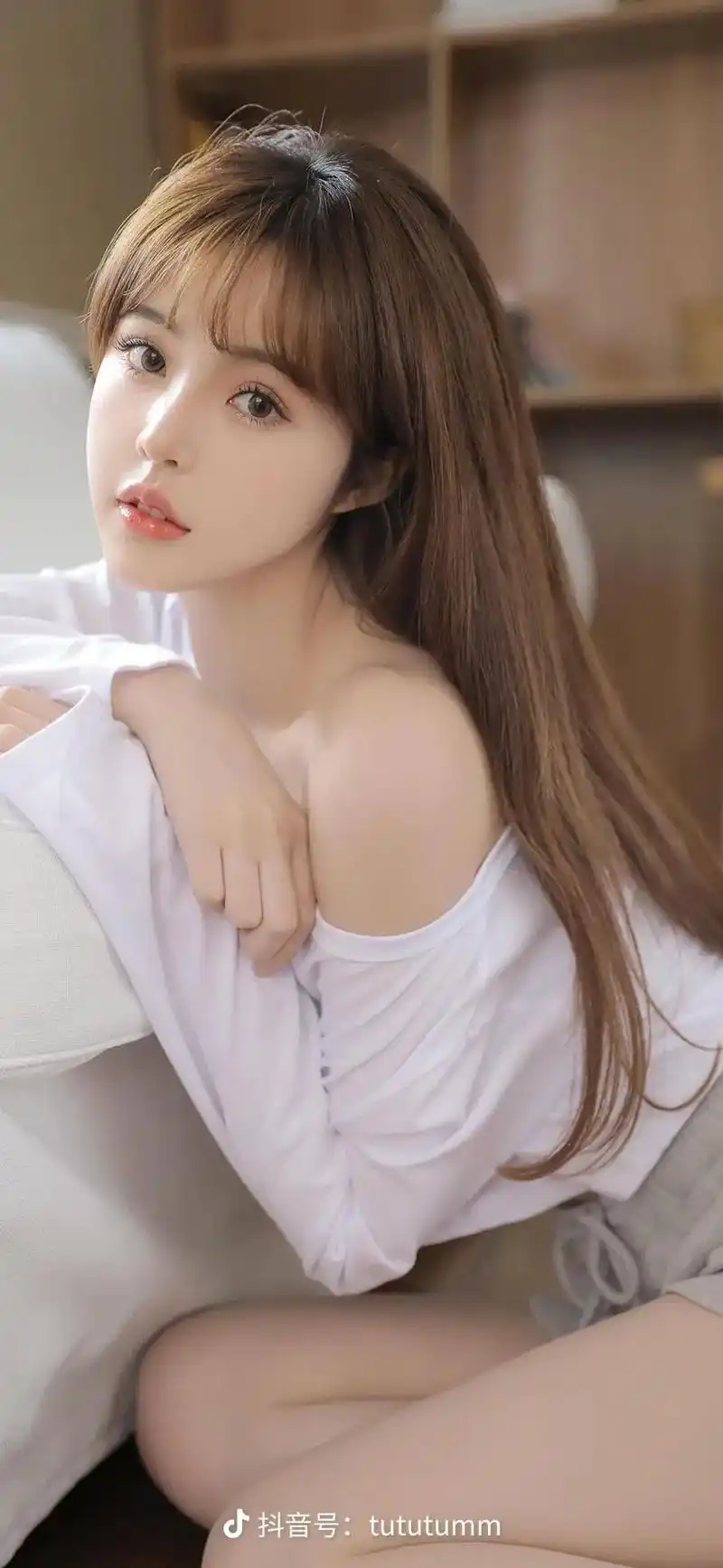 高清壁纸#美女  - 抖音