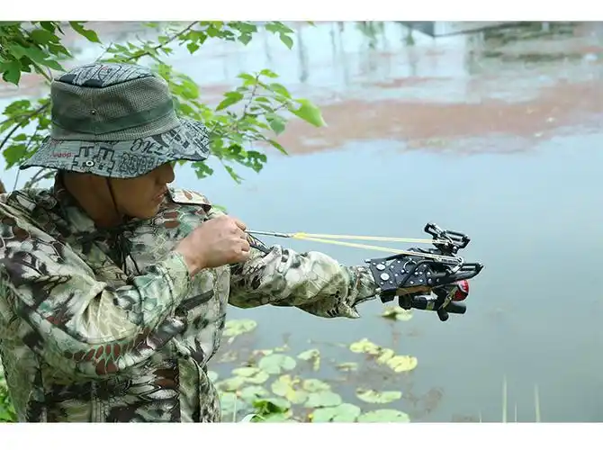教官弹弓精准弹弓打鱼弹弓射箭射鱼器套装判官弹弓激光户外打野鸡