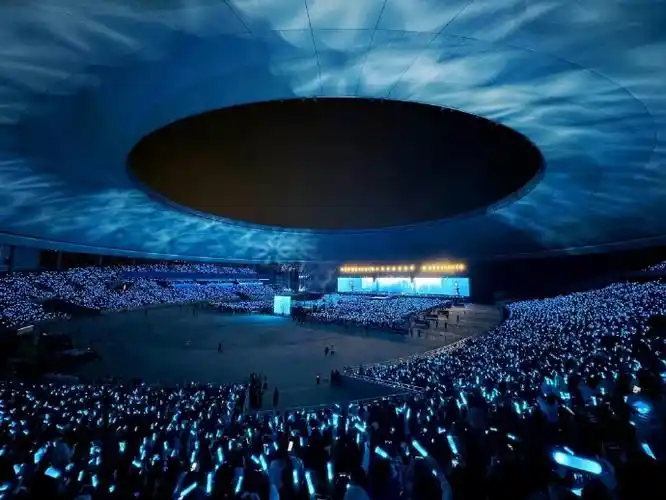 #五月天演唱会##五月天成都演唱会#