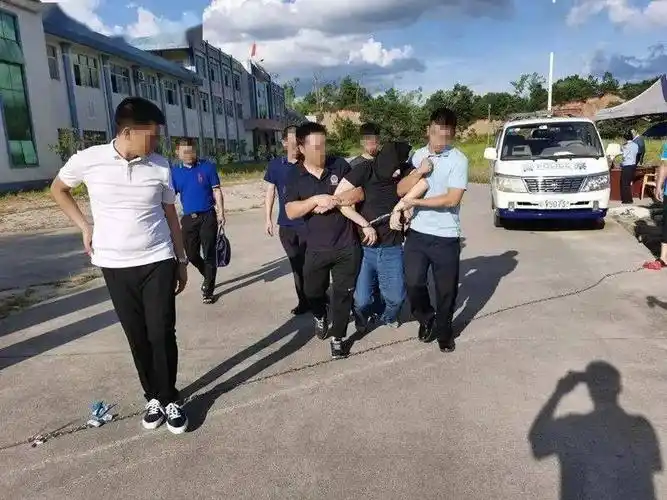 普宁陈某武涉黑案告破涉案金额超14亿元