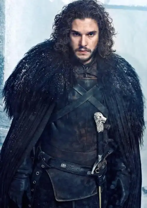 权力的游戏千锤百炼之后雪诺琼恩终成冰与火世界的王者