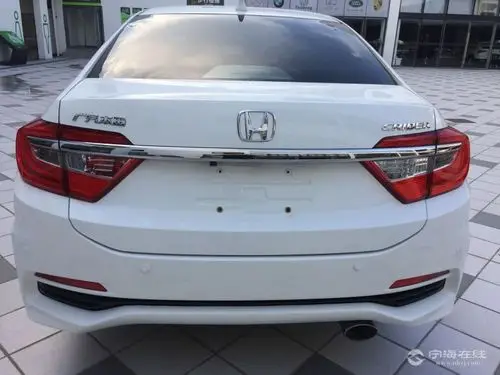 本田凌派18at豪华版白色只卖极品车况支持检测