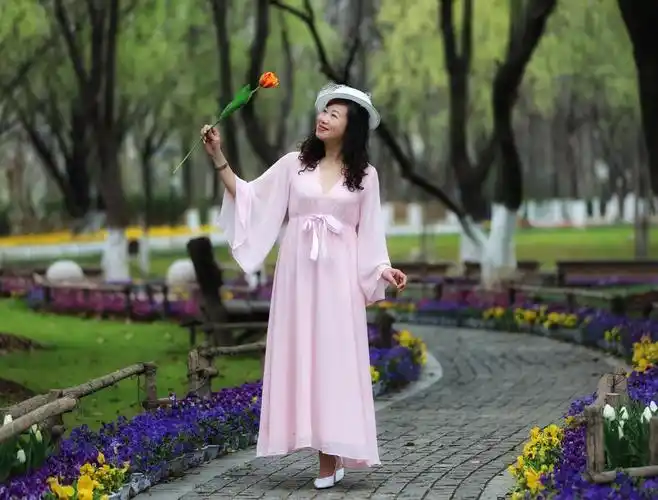 自信的女人最美丽