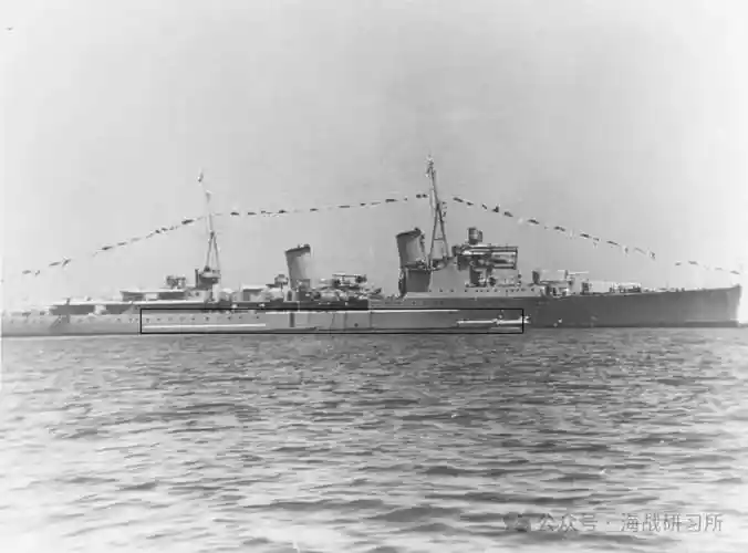 六服役期间的重大升级改造由于"南安普敦"级轻巡洋舰的服役跨度较长