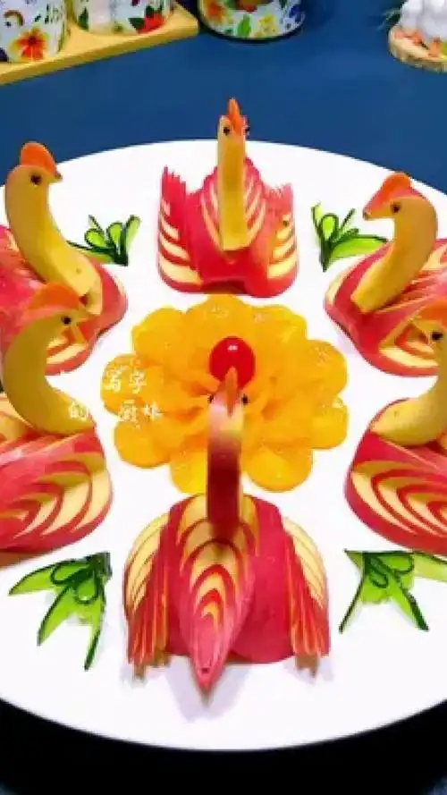 创意果盘 天鹅湖#美厨娘原创美食#果蔬造型 #水果拼盘