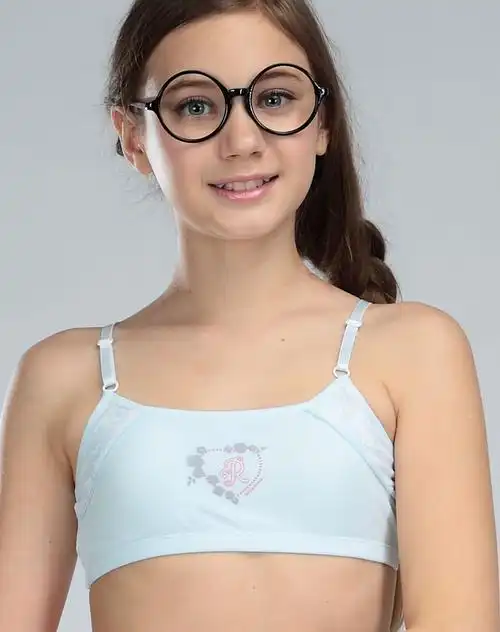 韩国久岁伴jiusuiban大童内衣家居服专场浅蓝女童细肩带无钢圈发育期