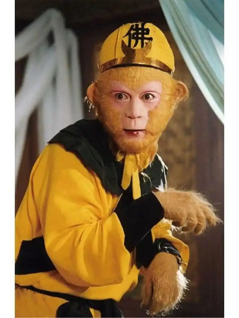 西游记百人图之一——美猴王孙悟空 "那猴在山中,却会行走跳跃,食草木