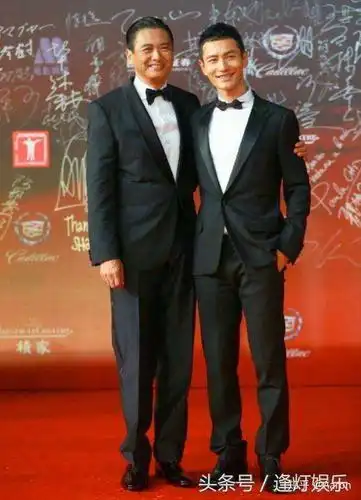 周润发和胡歌身高对比