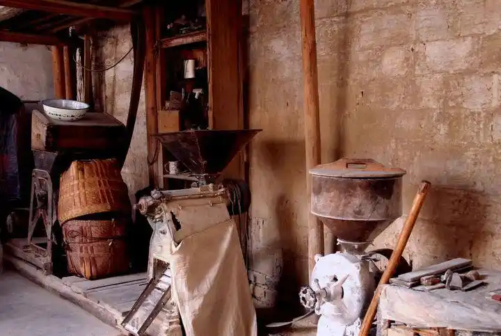 碾米机器.网络配图