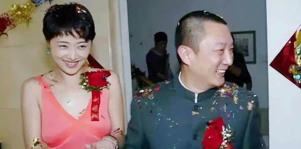 刘备:美女演员曾与张黎共事,最终成为他的第五任妻子.