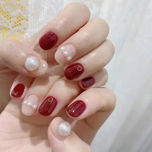 2021想旺?新年红美甲一定不能少!