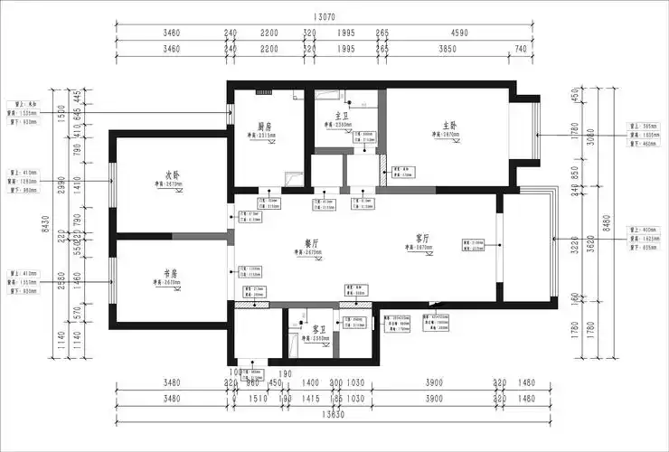 120平三居室户型图