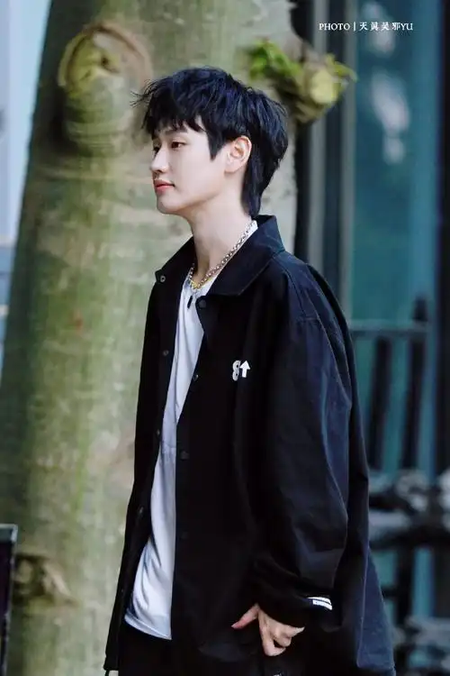 蛊了发型都是爱你的形状20210327|#ak刘彰#开心下班@创造营2021-刘彰