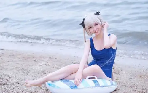 裸足穹妹比基尼cosplay