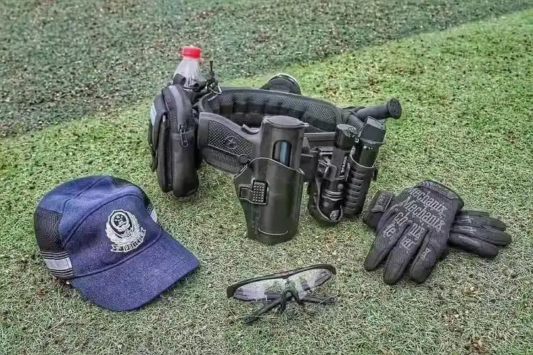 警用新式全套催泪器【价格 公司】-江苏六扇门警用装备有限公司