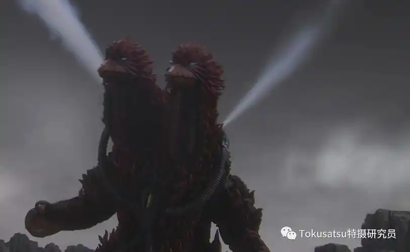 奥特曼中的双头怪兽,都有着特殊的能力,布莱泽奥特曼:呵呵!