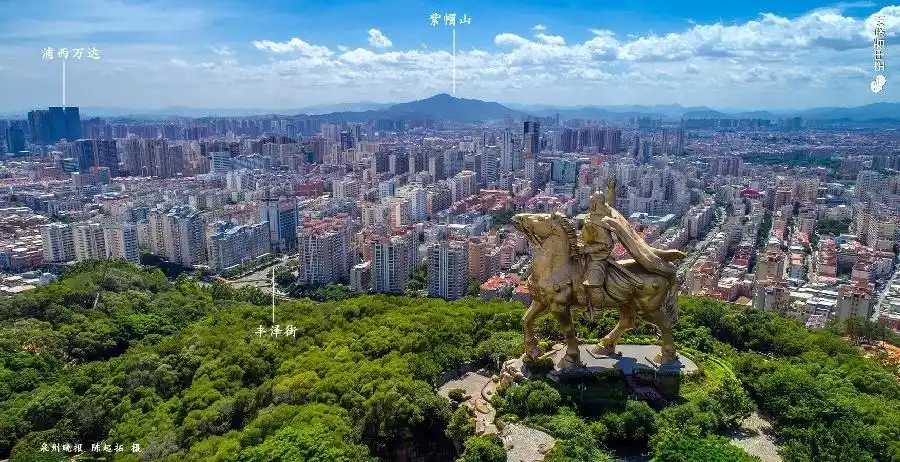 飞越大坪山,蓝天白云下的泉州全景图是不是美爆了?