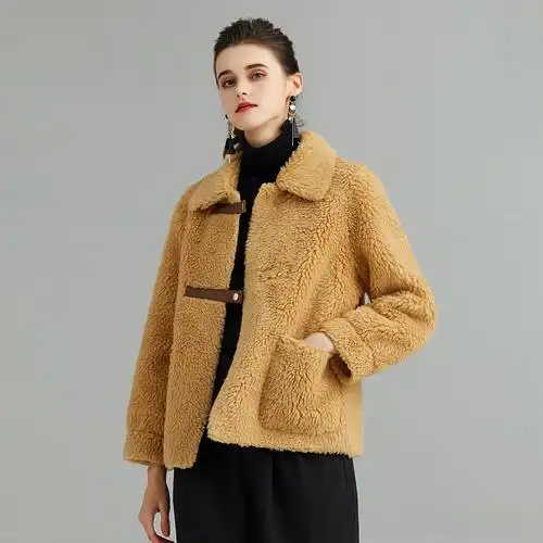 皮毛一体皮草外套女短款羊剪绒颗粒大衣