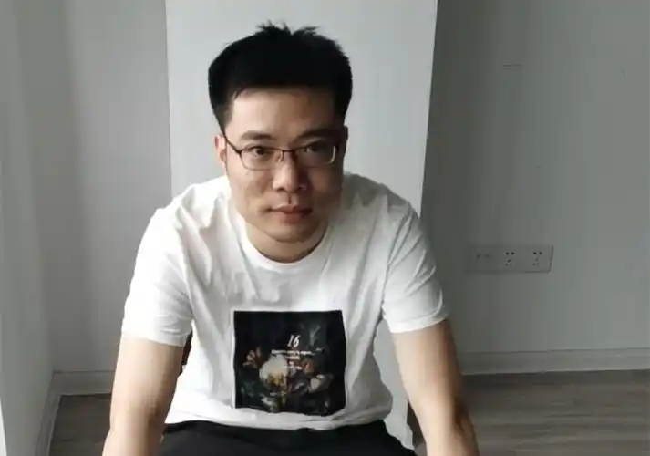 大司马小团团一夜成名后者身价过亿成蓝洞默认的吃鸡一姐