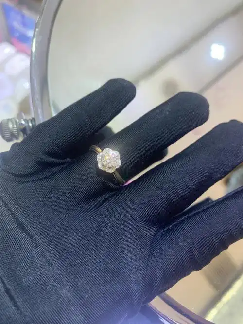 周大生中国黄金钻戒