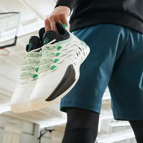 安踏海沃德1代gh1篮球球鞋橡胶耐磨缓震舒适篮球鞋