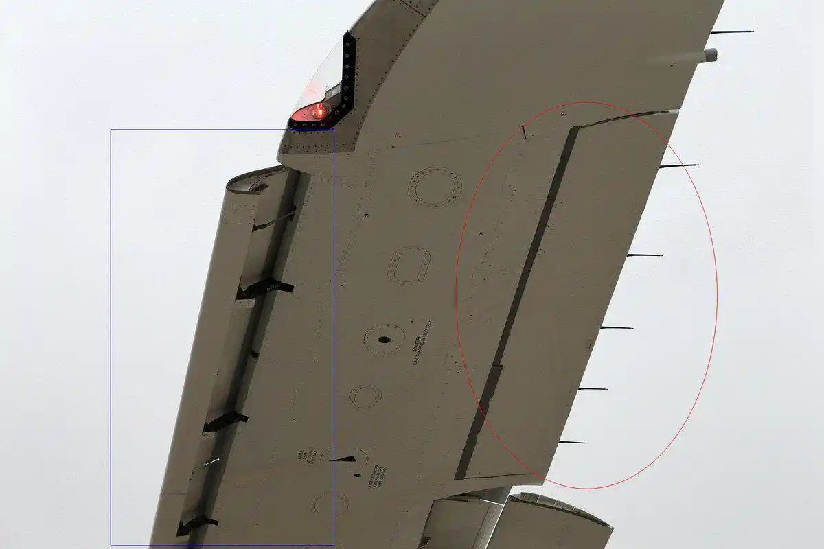 c919前缘缝翼(蓝色框)