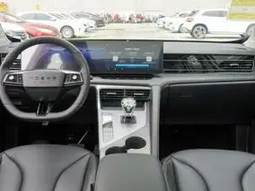 荣威rx5欢迎到店垂询售价799万元起