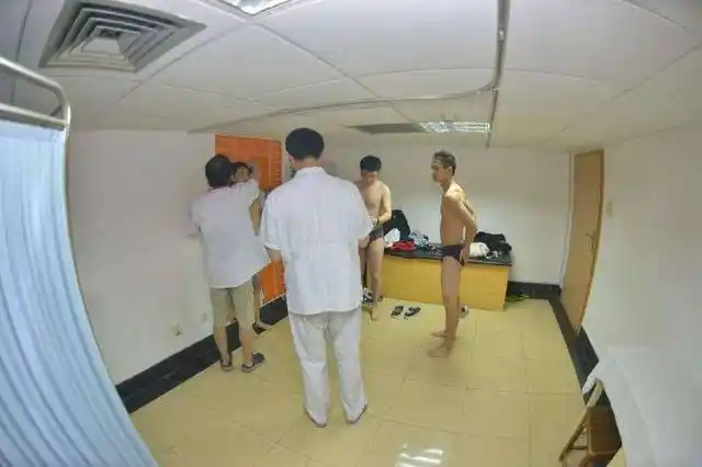 每年征兵体检时为何身上有伤疤的人不能参军主要有三个原因