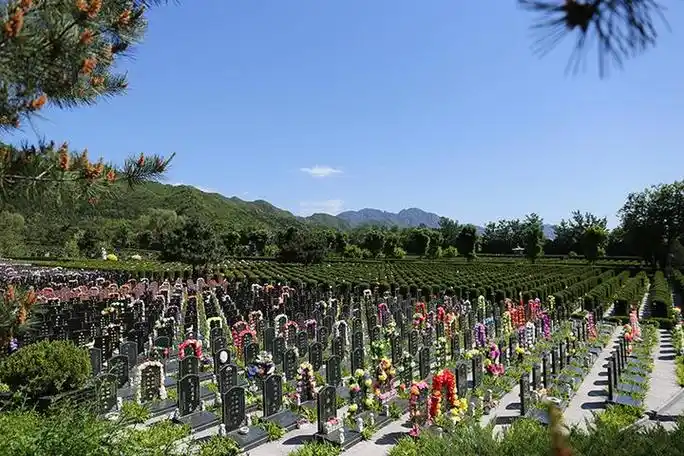 北京昌平区公墓陵园有哪些北京昌平区陵园墓地价格表2023一览表